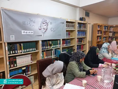 عکس؛ یکصد و سی پنجمین محفل داستان‌نویسی در کتابخانه ابن سینا