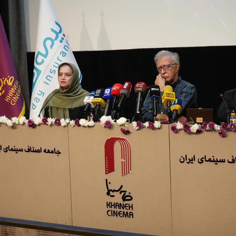 در نشست خبری گرامیداشت روز ملی سینما مطرح شد؛ همافزایی بیمه دی و خانه سینما برای ارتقای امنیت حرفهای اهالی هنر / حمایت بیمه دی از رویدادهای هفته سینما
