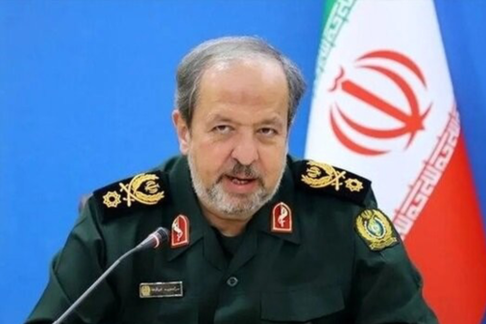 هشدار سرپرست وزارت دفاع: تکرار تهدیدات آمریکا نشانه فلج دستگاه اطلاعاتی دشمن است/ ایران در هر درگیری احتمالی با برتری فناورانه پاسخ خواهد داد