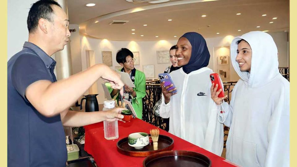 Asian Games: Overseas boxers treated to matcha event in Nishio, Japan’s Aichi Prefecture