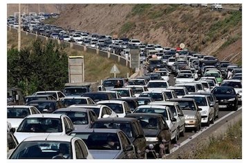 ترافیک سنگین در محورهای خروجی پایتخت و مسیرهای منتهی به شمال کشور