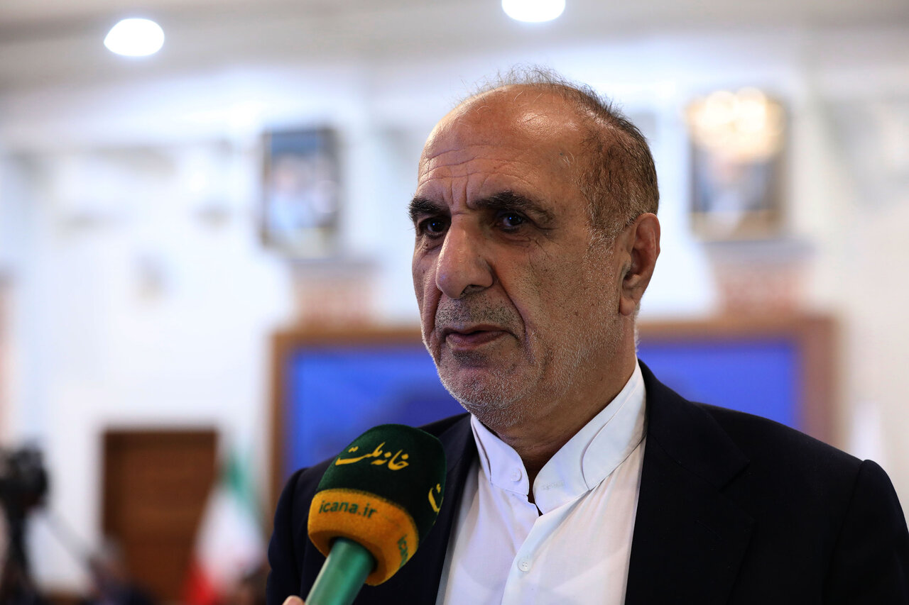 علت واگذاری نفت به بدهکاران کلان نفتی باید پاسخ داده شود