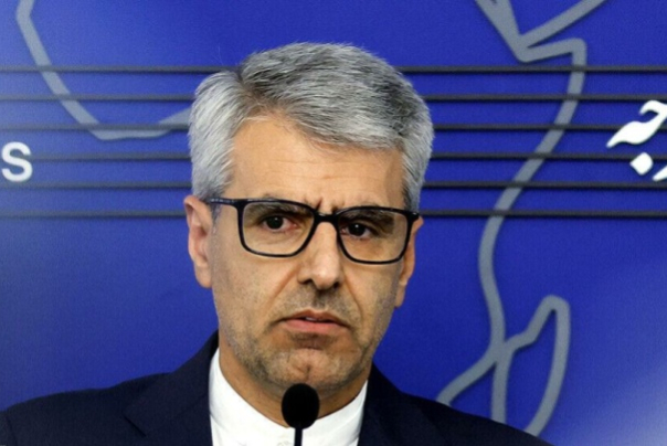 بقایی از شهریار تجلیل کرد