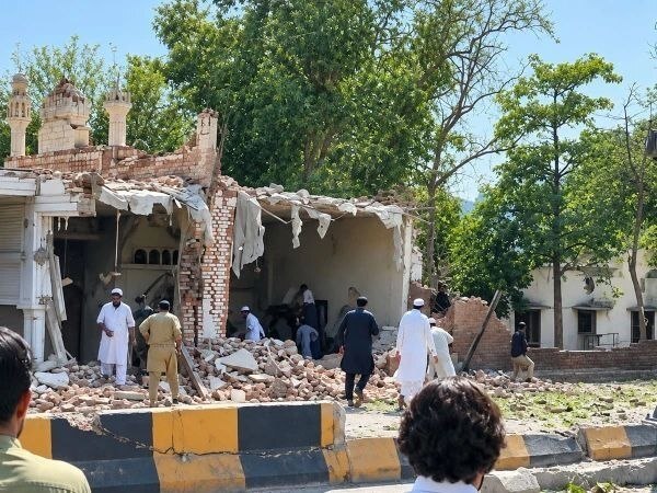 افزایش تلفات انفجار انتحاری در پاکستان؛ به 21 نفر کشته
