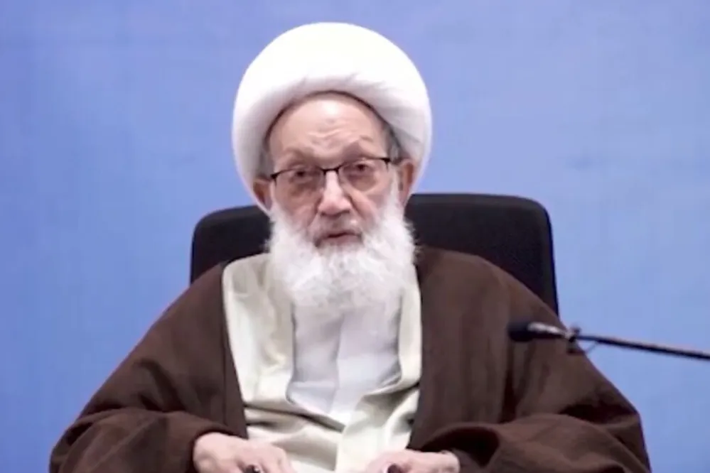 دفاع رهبر شیعیان بحرین از یمنی‌ها درپی ادعای حمله به مکه