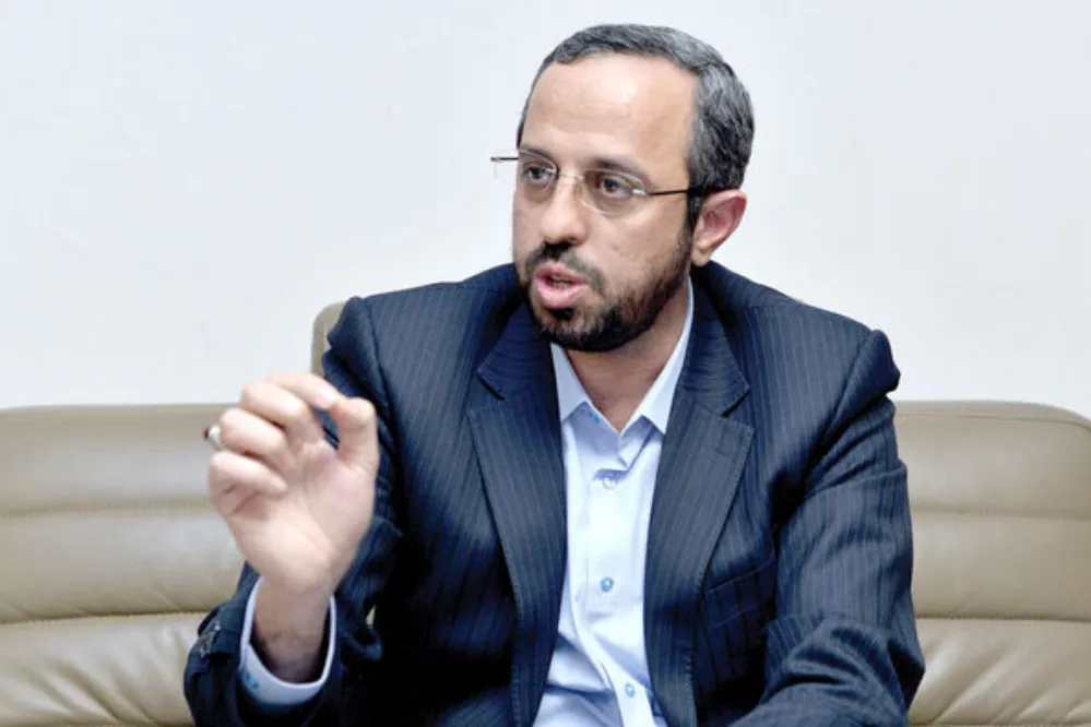 احدیان: باید با آمادگی برای جنگ، آمریکا را به تفاهم‌نامه اسلام‌آباد بازگرداند