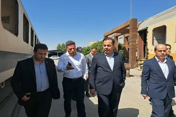 قطارهای 6 تخته در مسیر سفر اقتصادی خانواده‌ها/ تأکید راه‌آهن بر ارتقای کیفیت همزمان با کاهش هزینه‌ها