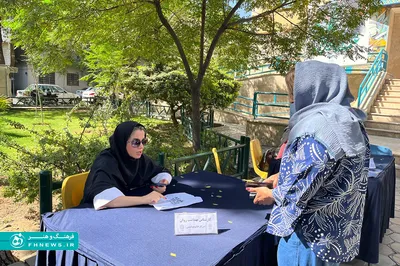 عکس؛ میز خدمت مشاوره حقوقی و قضایی در فرهنگسرای امید