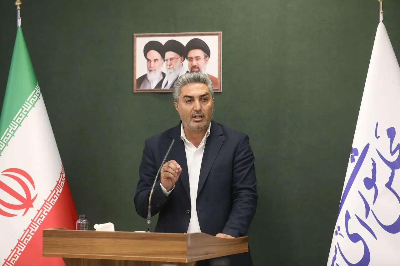 پیگیری ممکان برای تکمیل روکش آسفالت محور ارومیه–سلماس