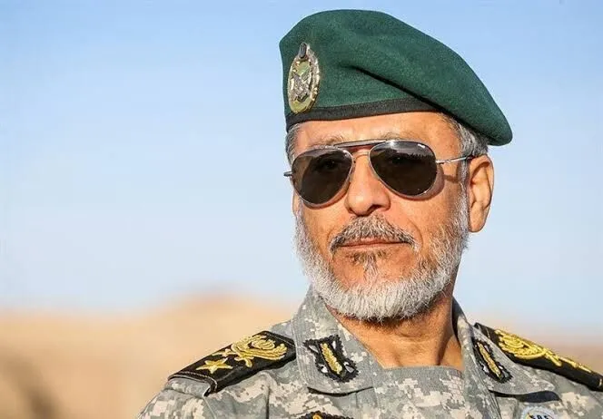 دریادار سیاری: دشمن ، ایران قوی و یکپارچه نمی‌خواهد؛ هدف آنها تضعیف و تجزیه ایران است