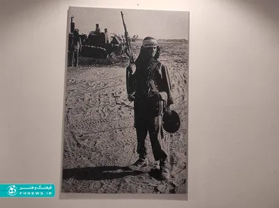 عکس؛ افتتاح نمایشگاه عکس «عبور از آتش»؛ در نگارخانه سروافتتاح شد