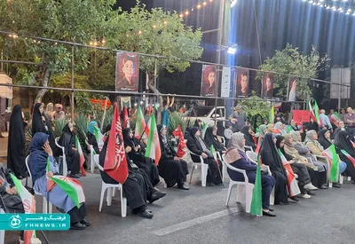 عکس؛ «ستارگان محله؛ روایت ایستادگی» از سوی فرهنگسرای خانواده با مشارکت نوجوانان مسجد ریحان برگزار شد