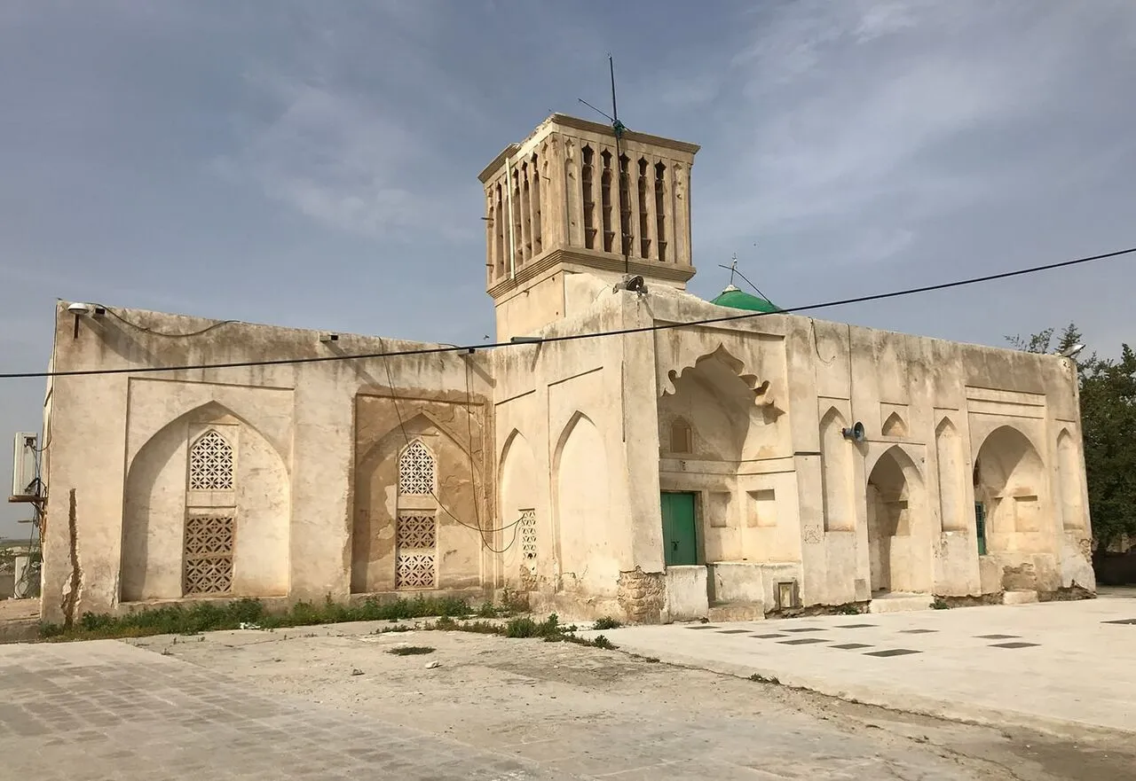 دستور فوری برای نجات 2 اثر تاریخی بردستان