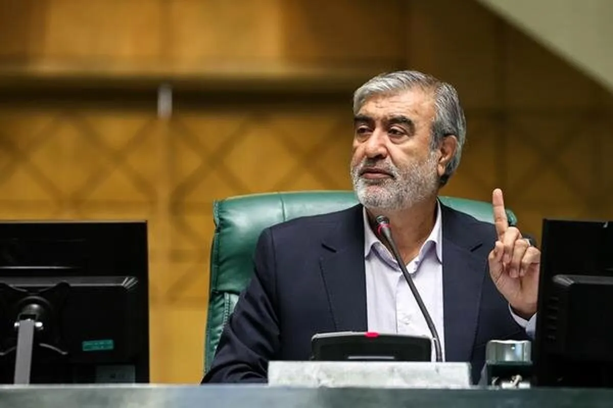آمریکا می‌رود، ما و همسایگان می‌مانیم