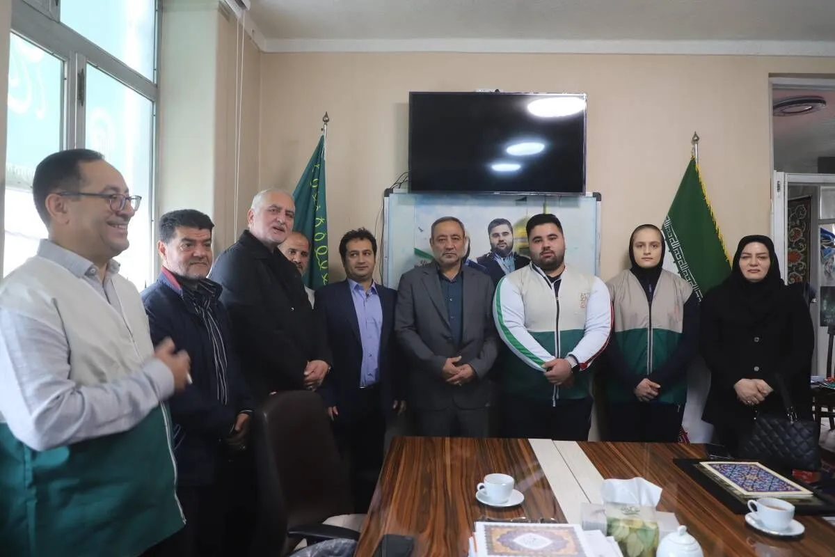 از سکوی جهان تا آستان رضوی؛ حرکت زیبای وزنهبرداران اردبیلی