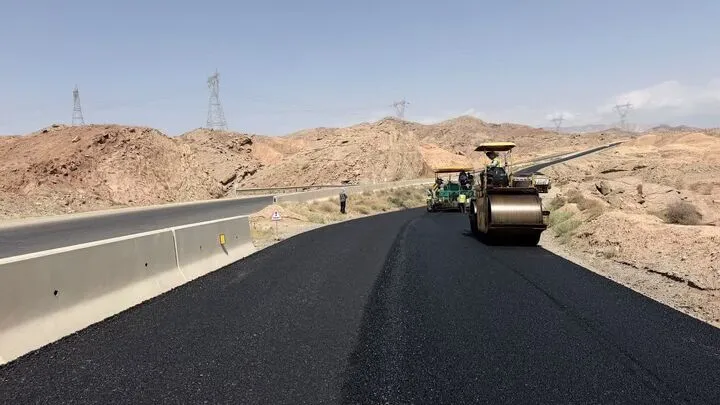 پیشرفت 80 درصدی عملیات بهسازی محور ایوانکی–آبسرد در استان سمنان