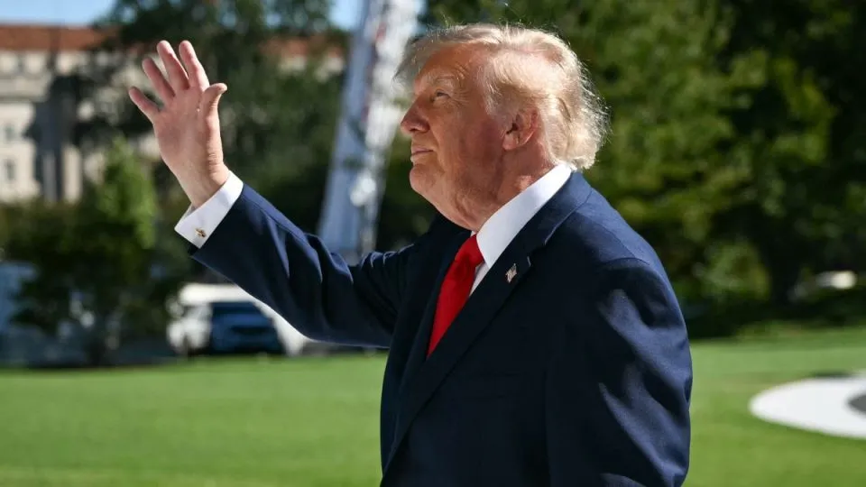 US President Trump pressures South Korea to commit to Alaska LNG project