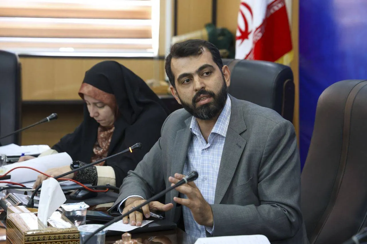 پیگیری وضعیت واگذاری زمین به متقاضیان قانون جوانی جمعیت در شیراز توسط نجابت
