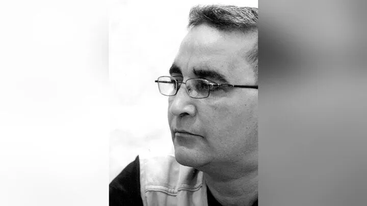 امید غضنفر شاعر و روزنامه‌نگار 61 ساله درگذشت