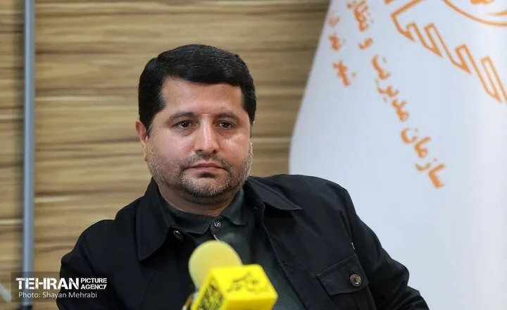 ثبت‌نام 1000 دستگاه خودروی j4 برای نوسازی ناوگان تاکسیرانی تهران آغاز شد