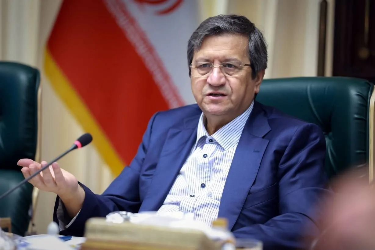 همتی به بسنت: مهلت فروپاشی اقتصاد ایران تمام شد