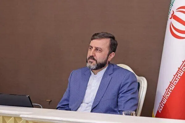 غریب‌آبادی: ایران هم برای دیپلماسی و هم برای دفاع از کشور آماده است