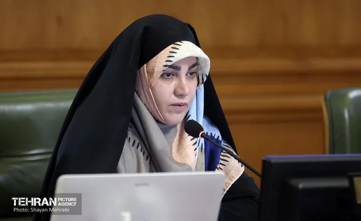 فشار و بار سنگینی بر دوش پرستاران است