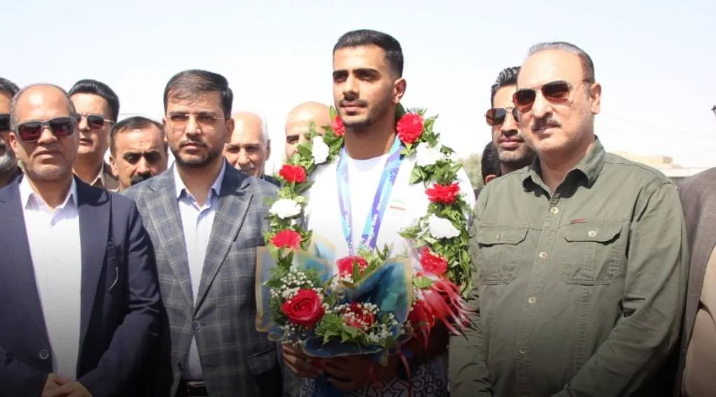 استقبال نمایندگان سیستان و بلوچستان از نایب‌قهرمان آسیا در زابل/گازرسانی به 2 هزار واحد مسکونی مددجویان استان