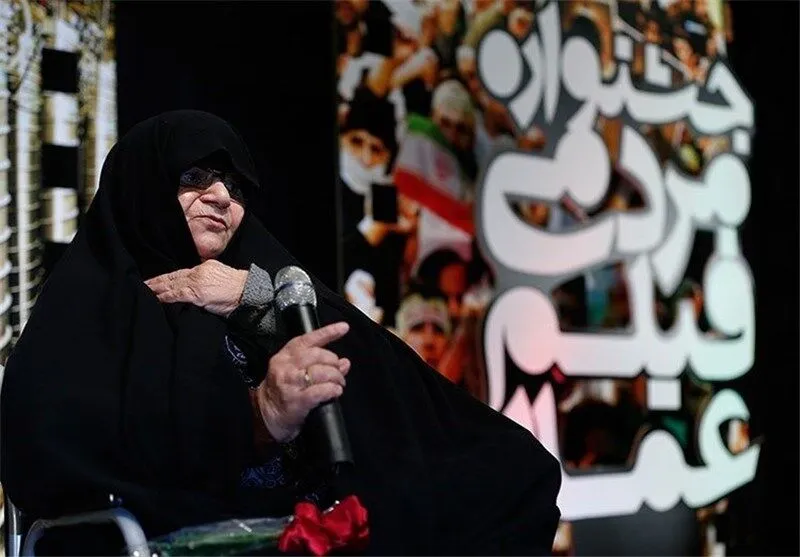 پیام تسلیت فرمانده کل سپاه در پی درگذشت فاطمه فلکیان، معروف به ننه عصمت