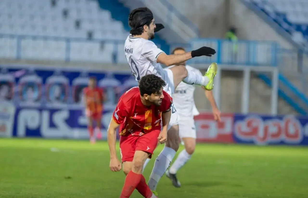 ملوان 1 -2 فولاد؛ صعود شاگردان مطهری به رده پنجم با کامبک طوفانی