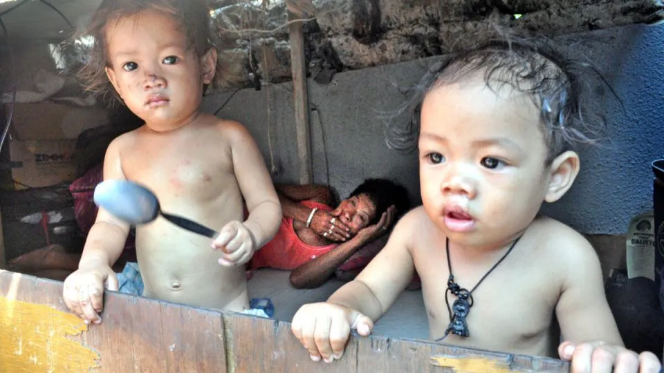 Philippine involuntary hunger rate rises to 22.6% in September, survey shows