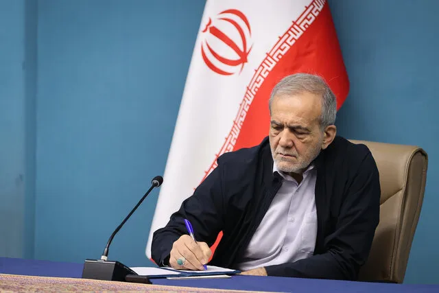 پیام تبریک رئیس جمهور در پی قهرمانی تیم کشتی فرنگی کمتر از 23 سال ایران در رقابت‌های جهانی آمریکا