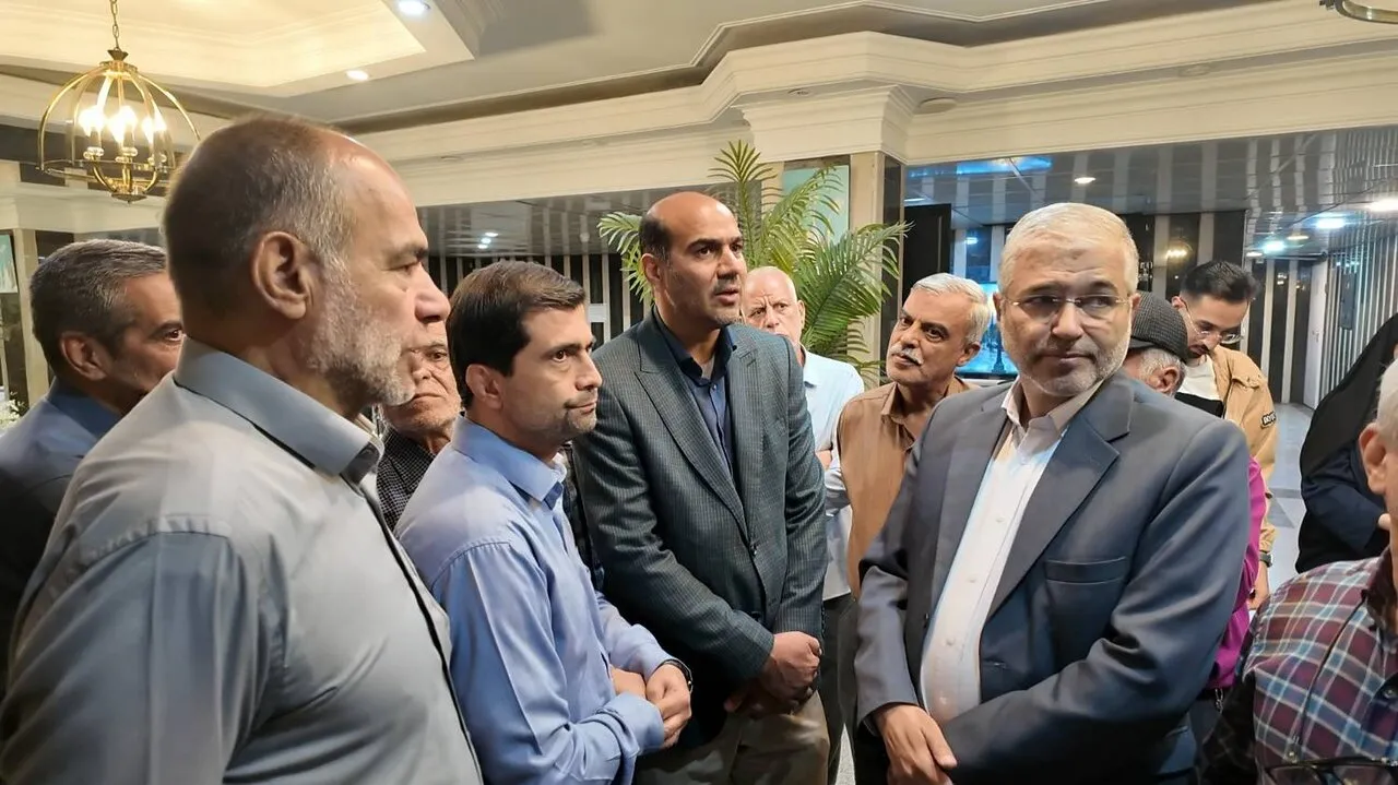 مشکلات مجتمعهای مسکونی کوثر ـ آتیساز پیگیری میشود / هماهنگی دستگاهها برای رفع مطالبات ساکنان ضروری است