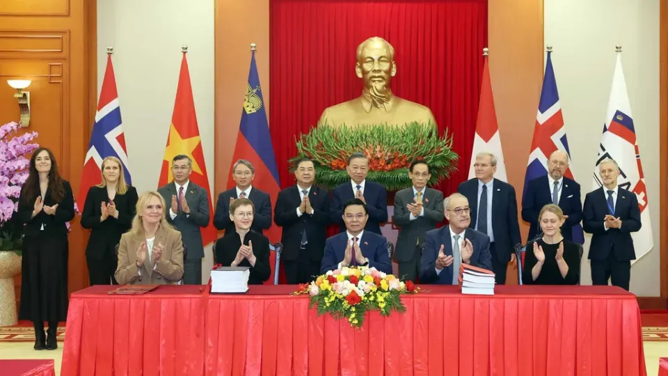 Vietnam, European Free Trade Association sign free trade agreement after 14 years of negotiations