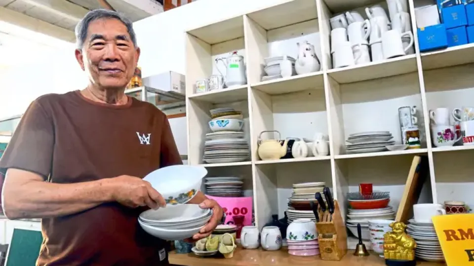 This Malaysian cooperative turns e-waste into community support