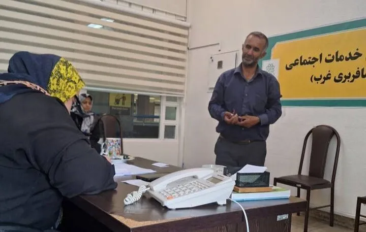 بازگشت امن دختر 13 ساله گمشده به آغوش خانواده با تلاش شبانه‌روزی مددکاران شهرداری تهران