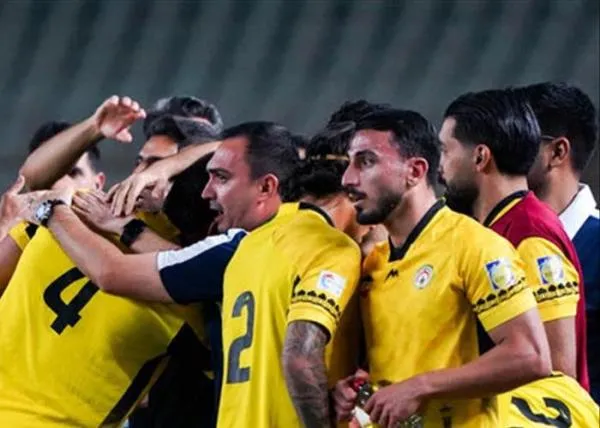 پیروزی فجرسپاسی مقایل پیکان
