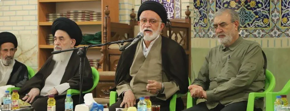 دیدار عزیزی با اعضای جامعه روحانیت مبارز شیراز