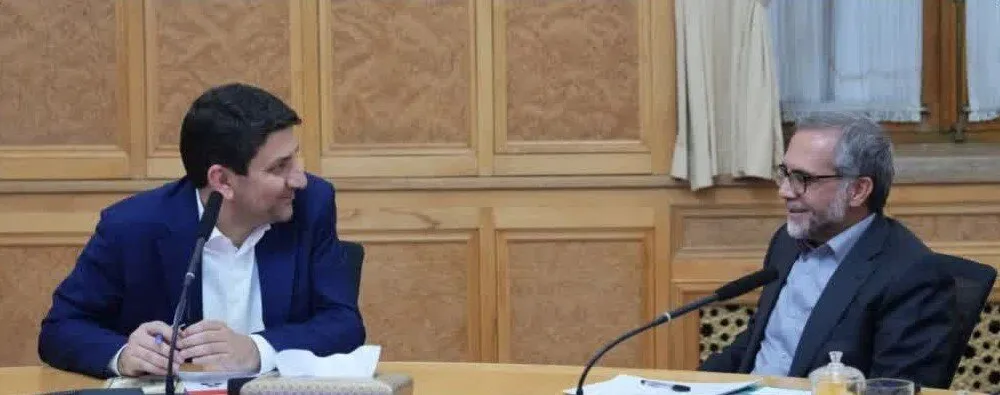 اشتغال روستایی و توسعه شبکه ارتباطات شهری پیگیری شد