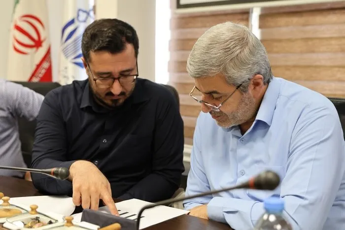 یزدی: تکریم کارکنان باید در پاسخ‌گویی مؤثر و عدالت در تصمیم‌گیری تجلی یابد