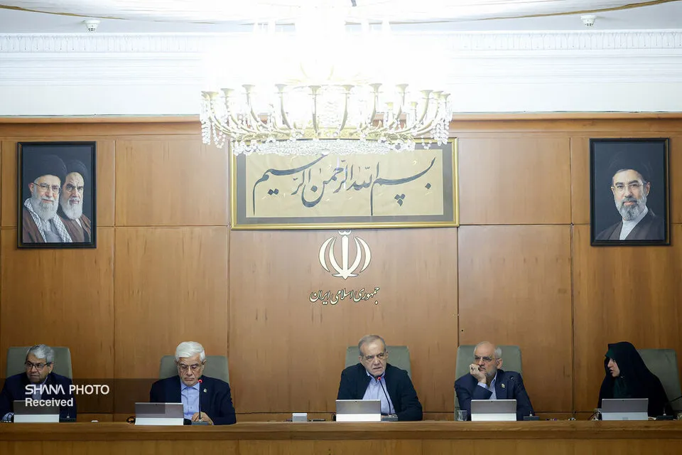 روند بازسازی تأسیسات آسیب‌دیده نفت و گاز کشور بررسی شد