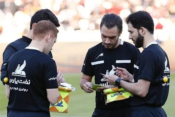 اسامی داوران هفته دهم لیگ برتر فوتبال اعلام شد؛ داور خوش شانس برای پرسپولیس سوت می زند