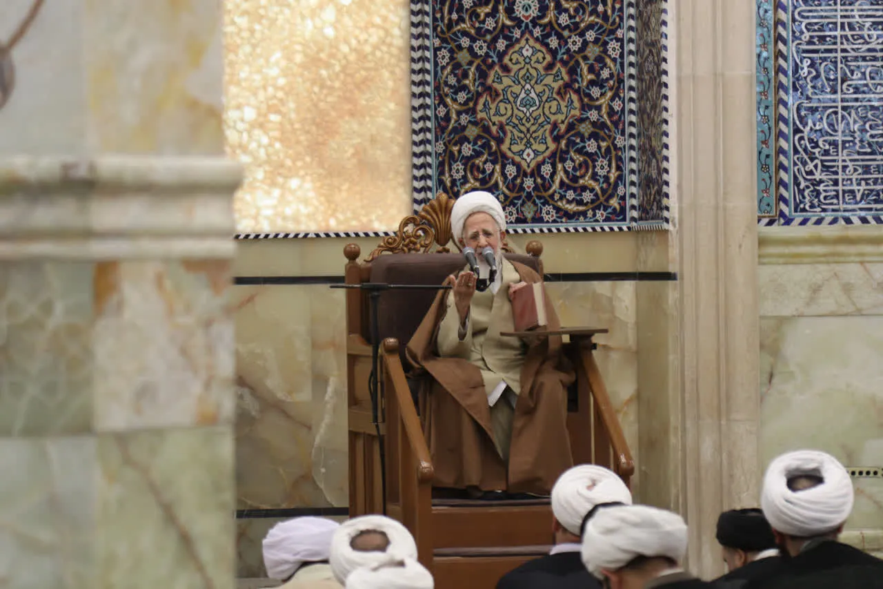 تأکید آیت‌الله جوادی آملی بر ایستادگی در برابر تجاوز آمریکا و رژیم صهیونیستی