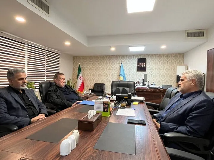 خدمت به خانوادههای شهدا و ایثارگران؛ تجلی تعهد سازمانی به ارزشهای انقلاب اسلامی