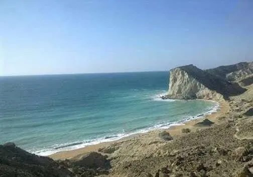 شنیده شدن صدای چند انفجار در کرپان سیریک