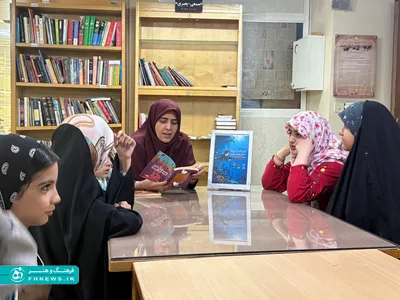 عکس؛ صد و ششمین نشست بچه‌کتابخون‌ها در کتابخانه اخلاق