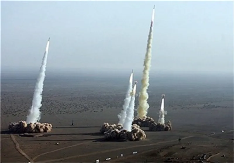 قدرت دفاعی؛ پشتوانه حفظ استقلال و تمامیت ارضی کشور