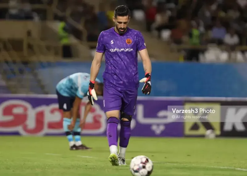 سپاهان 4-0 مس شهر بابک/ دروازه‌بان شهربابک بهترینِ تیمش بود!