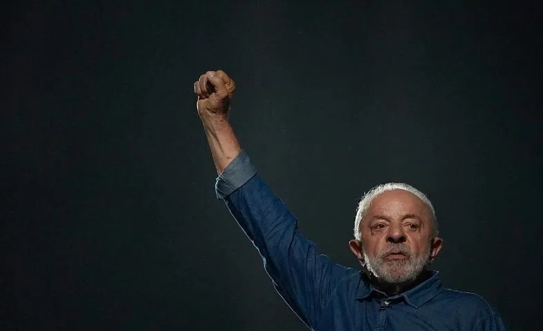 شکست تحقیرآمیز جنبش «ماگا»؛ لولا دا سیلوا با پیروزی در برزیل بر سیاست‌های ترامپ خط بطلان کشید
