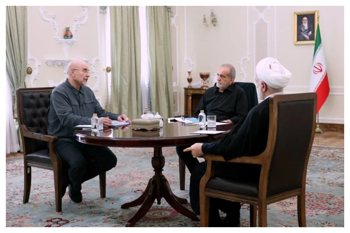 مصوبه جدید سران قوا درباره واردات خودرو، اپراتورها و کالابرگ